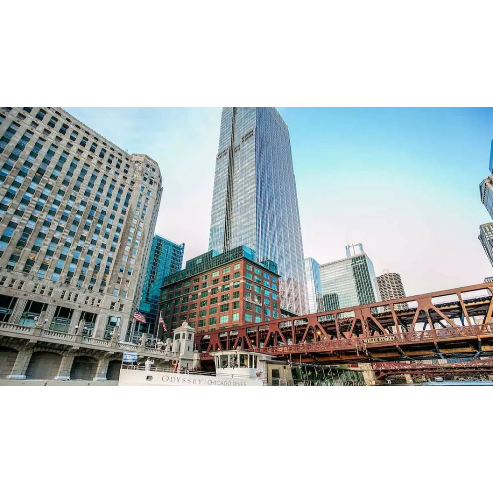Chicago Premier Plus Brunch, Lunch & Dinner Cruise Deals with City Cruises